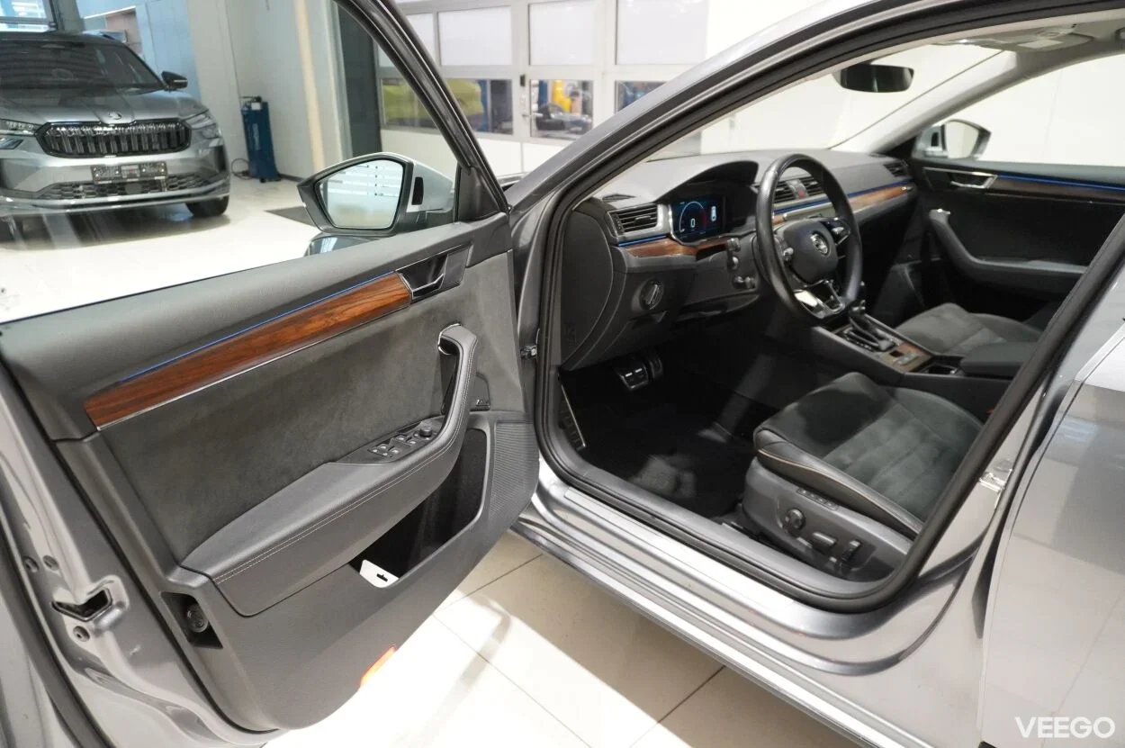 Skoda Superb SCOUT COMBI 4X4 2 206kW