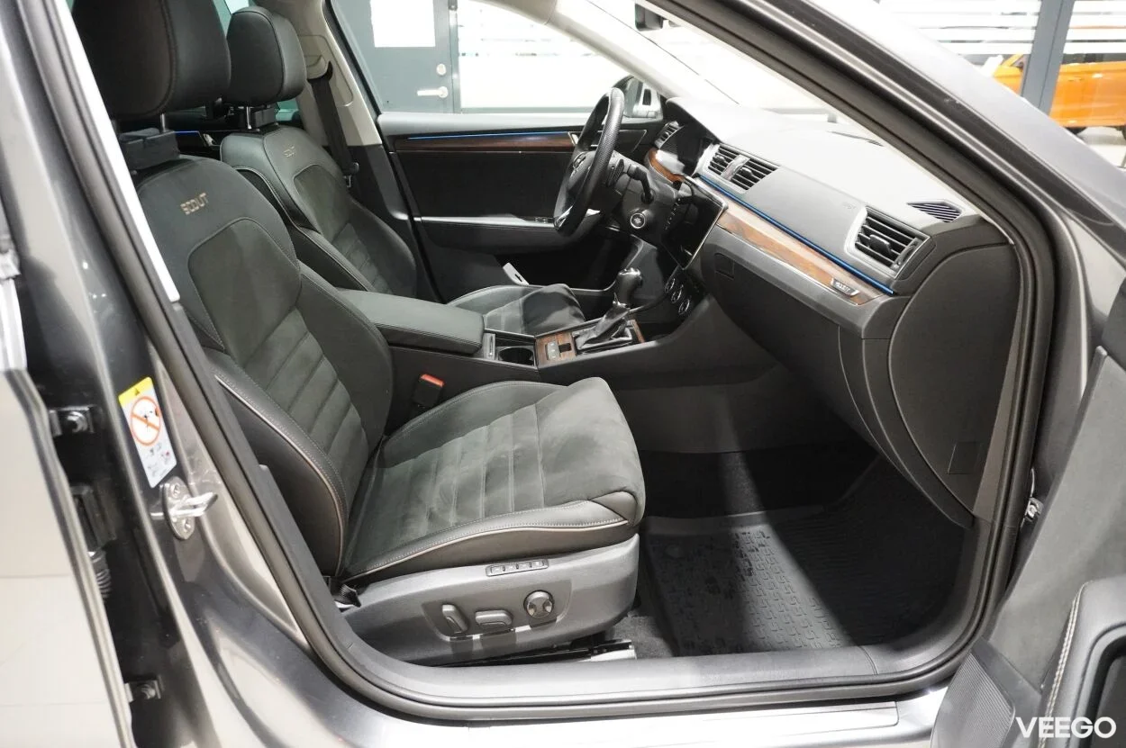 Skoda Superb SCOUT COMBI 4X4 2 206kW