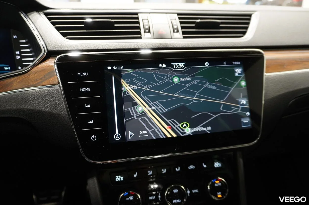 Skoda Superb SCOUT COMBI 4X4 2 206kW