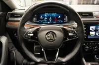 Skoda Superb SCOUT COMBI 4X4 2 206kW thumbnail