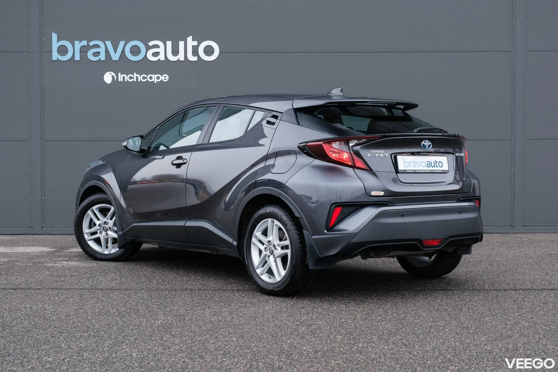 Toyota C-HR Hybrid Active E-CVT 1.8 72kW