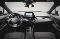 Toyota C-HR Hybrid Active E-CVT 1.8 72kW thumbnail