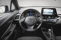 Toyota C-HR Hybrid Active E-CVT 1.8 72kW thumbnail
