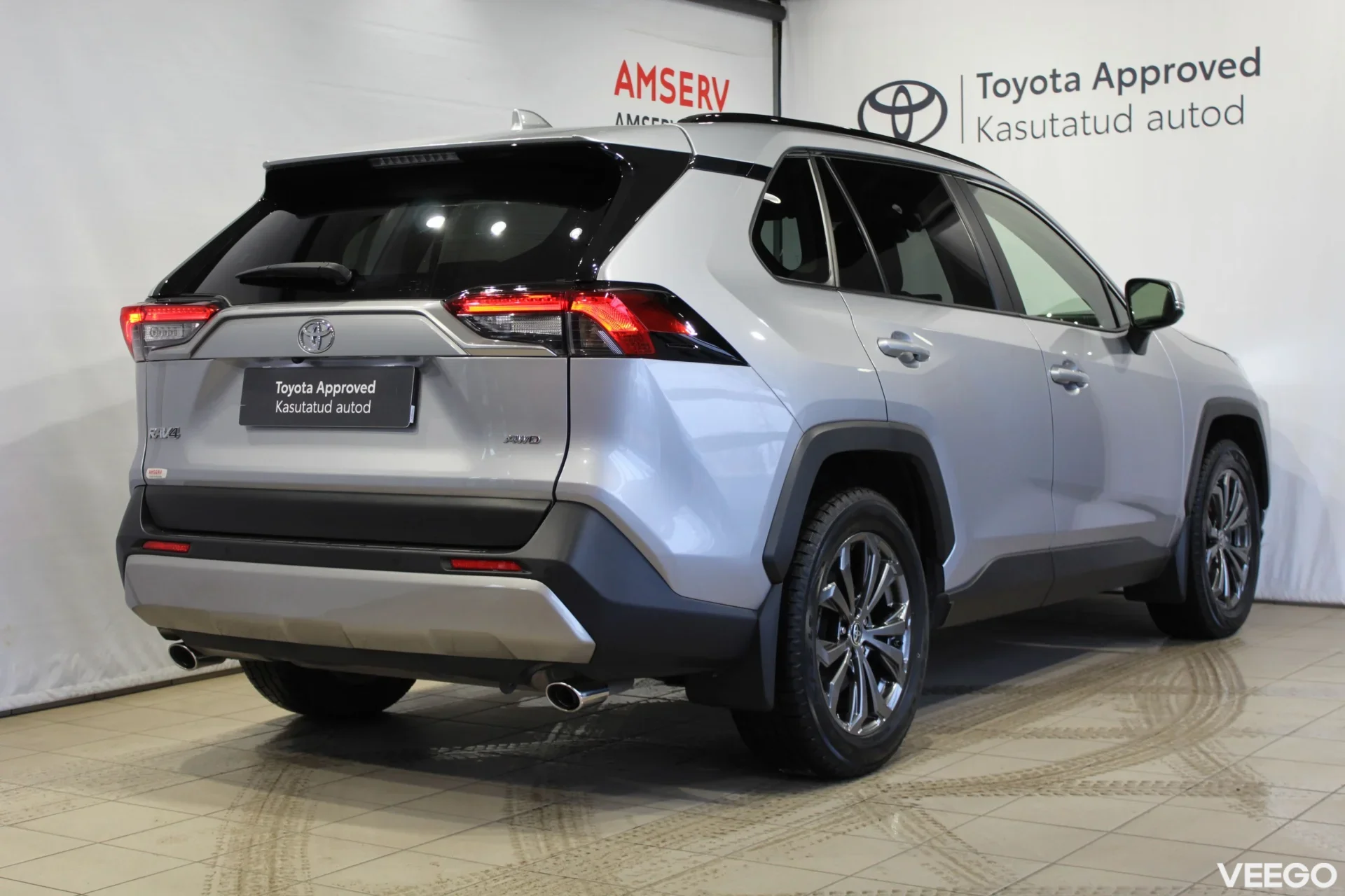 Toyota RAV4 Luxury Plus 4WD 2 129kW