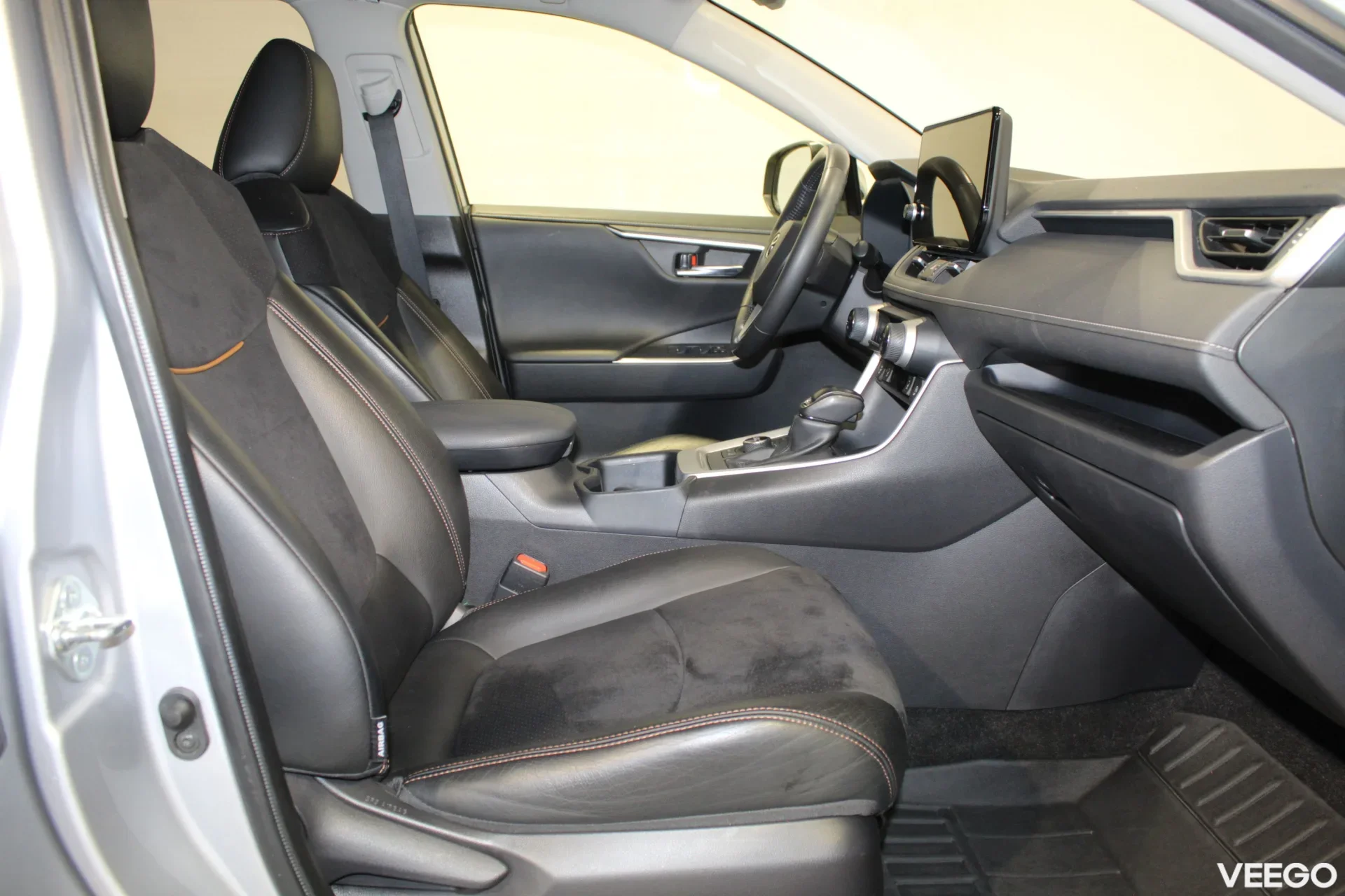 Toyota RAV4 Luxury Plus 4WD 2 129kW