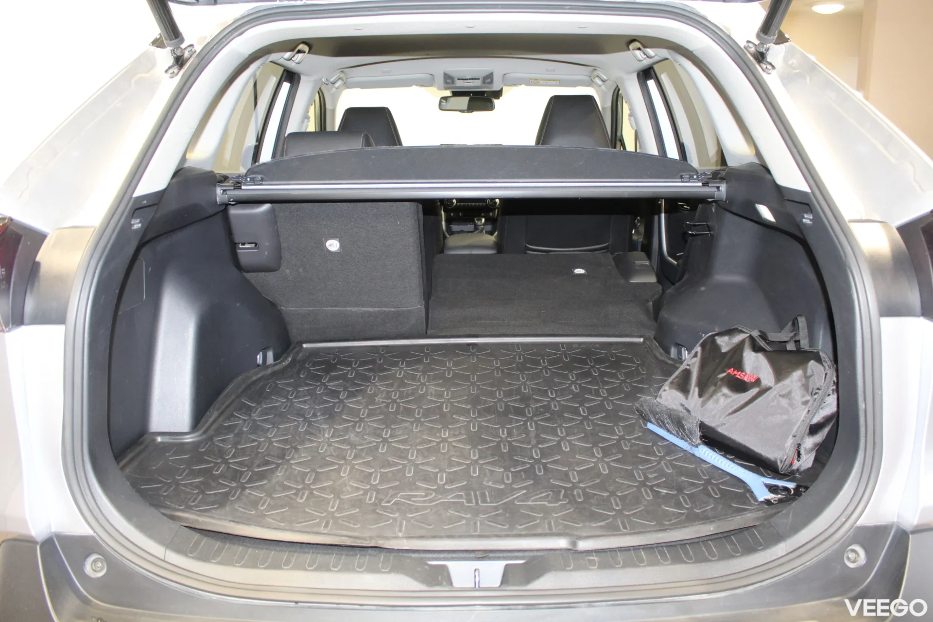 Toyota RAV4 Luxury Plus 4WD 2 129kW