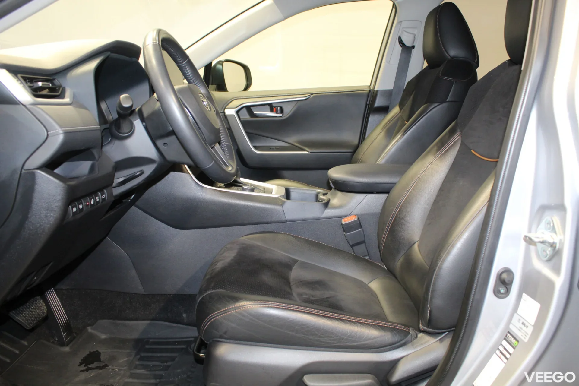 Toyota RAV4 Luxury Plus 4WD 2 129kW