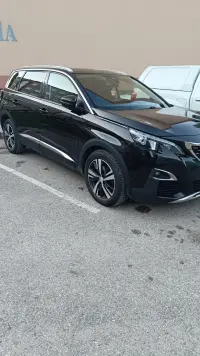 Peugeot 5008 1.6 121kW thumbnail