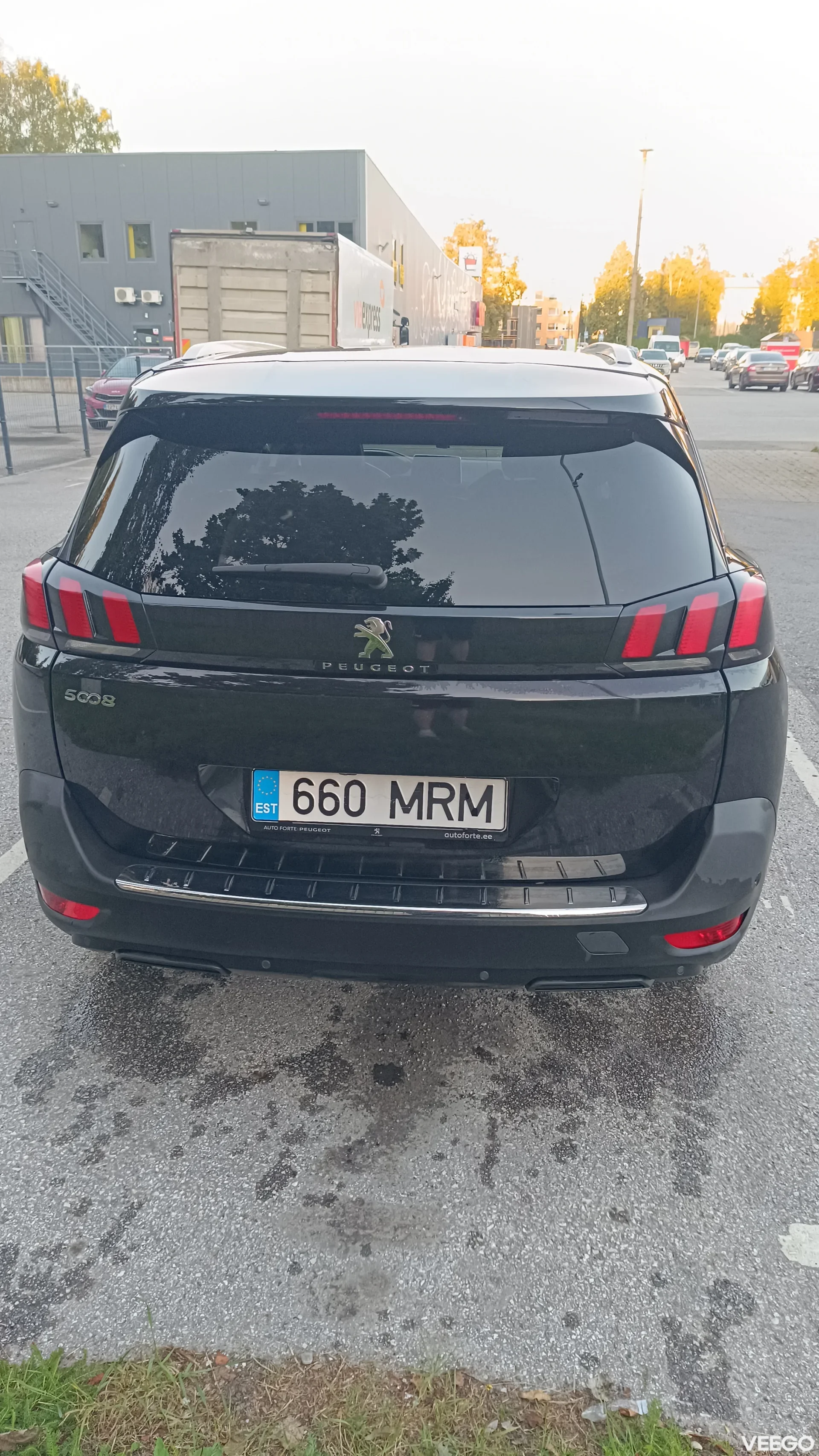 Peugeot 5008 1.6 121kW