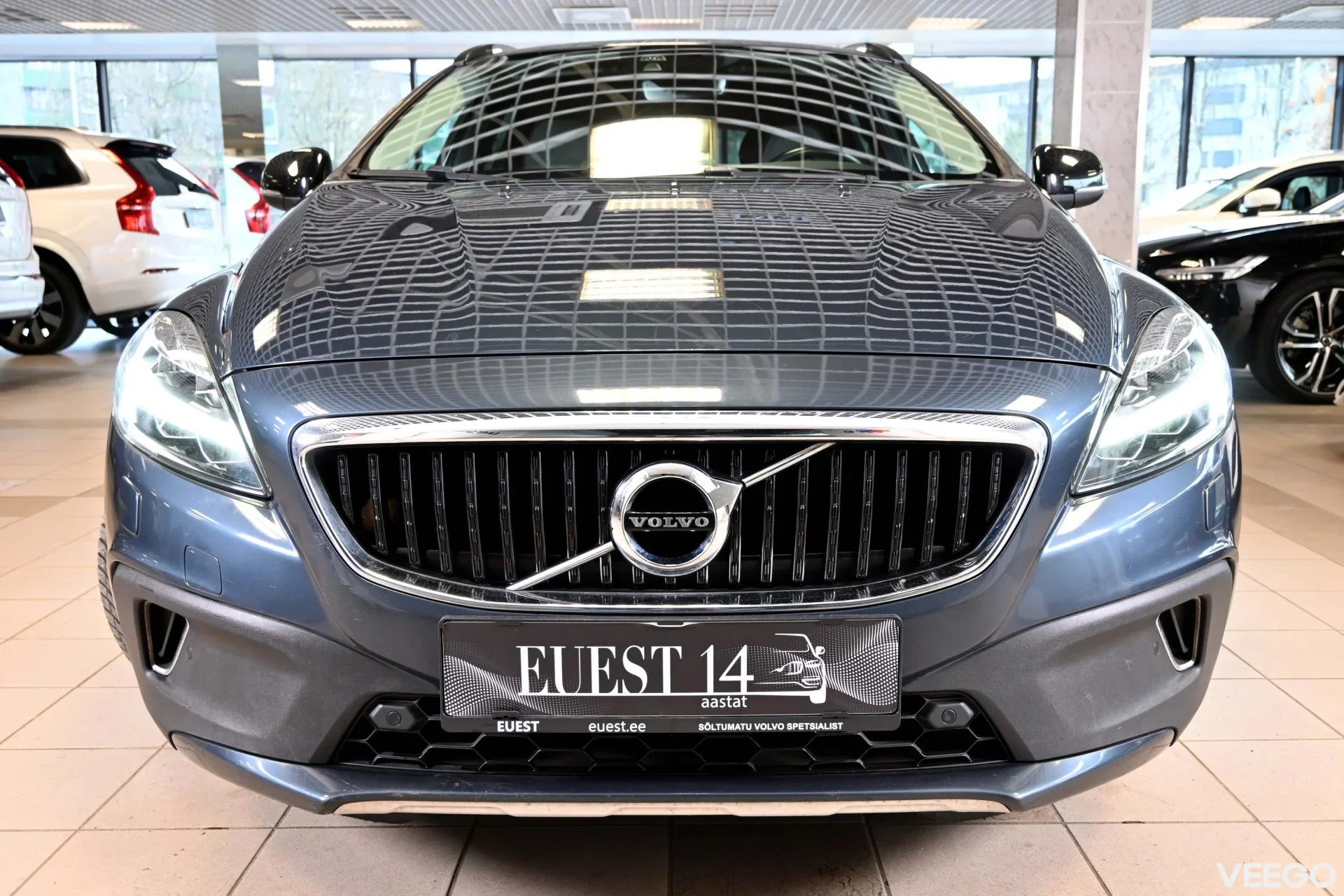 Volvo V40 Cross Country D3 CROSS COUNTRY THORS LED 2 110kW