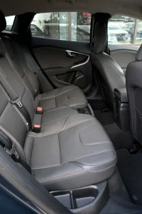 Volvo V40 Cross Country D3 CROSS COUNTRY THORS LED 2 110kW thumbnail