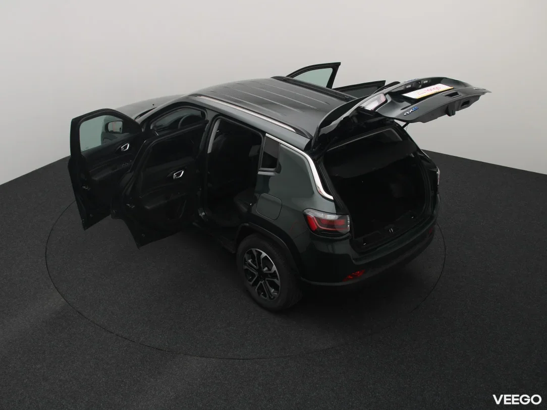 Jeep Compass 1.3 96kW