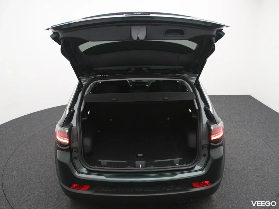 Jeep Compass 1.3 96kW