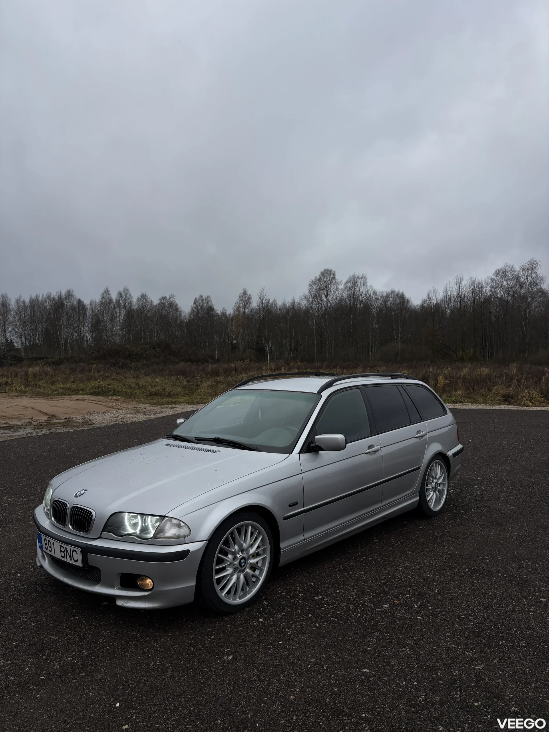 BMW 330 2.9 135kW