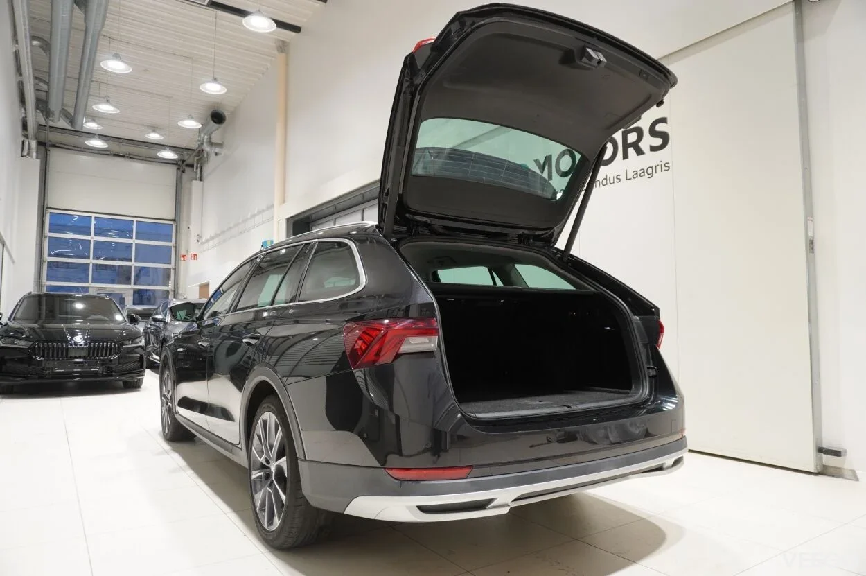 Skoda Octavia COMBI SCOUT 4X4 2 147kW