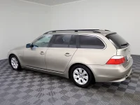 BMW 523 2.5 141kW thumbnail