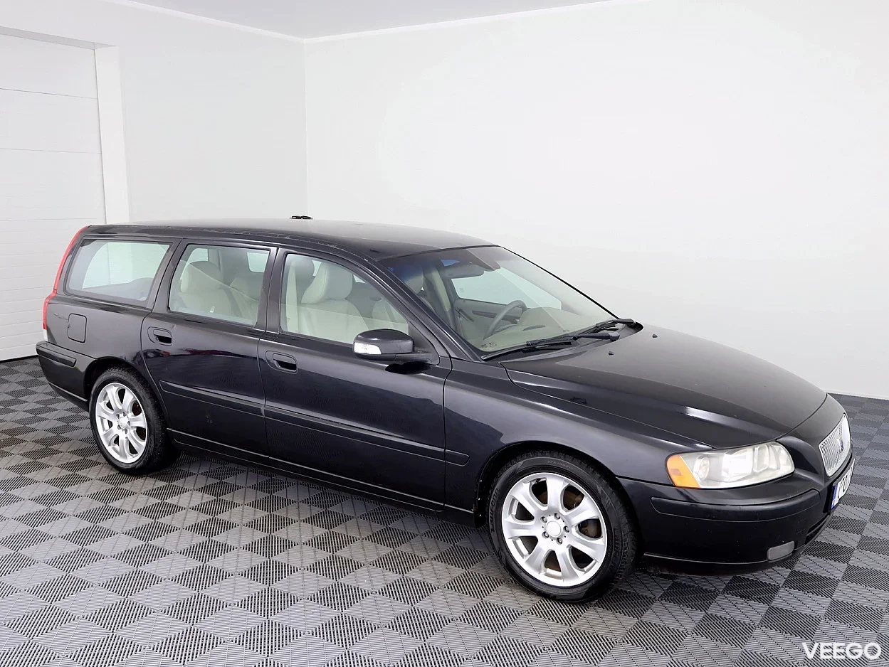 Volvo V70 2.4 136kW