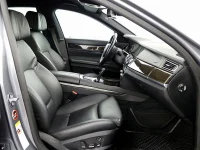 BMW 750 4.4 301kW thumbnail