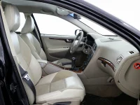 Volvo V70 2.4 136kW thumbnail