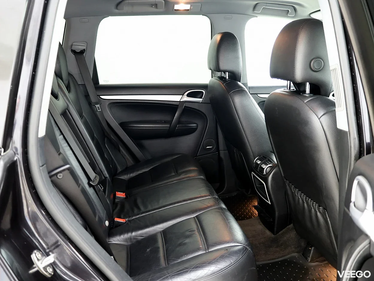 Porsche Cayenne 4.5 251kW