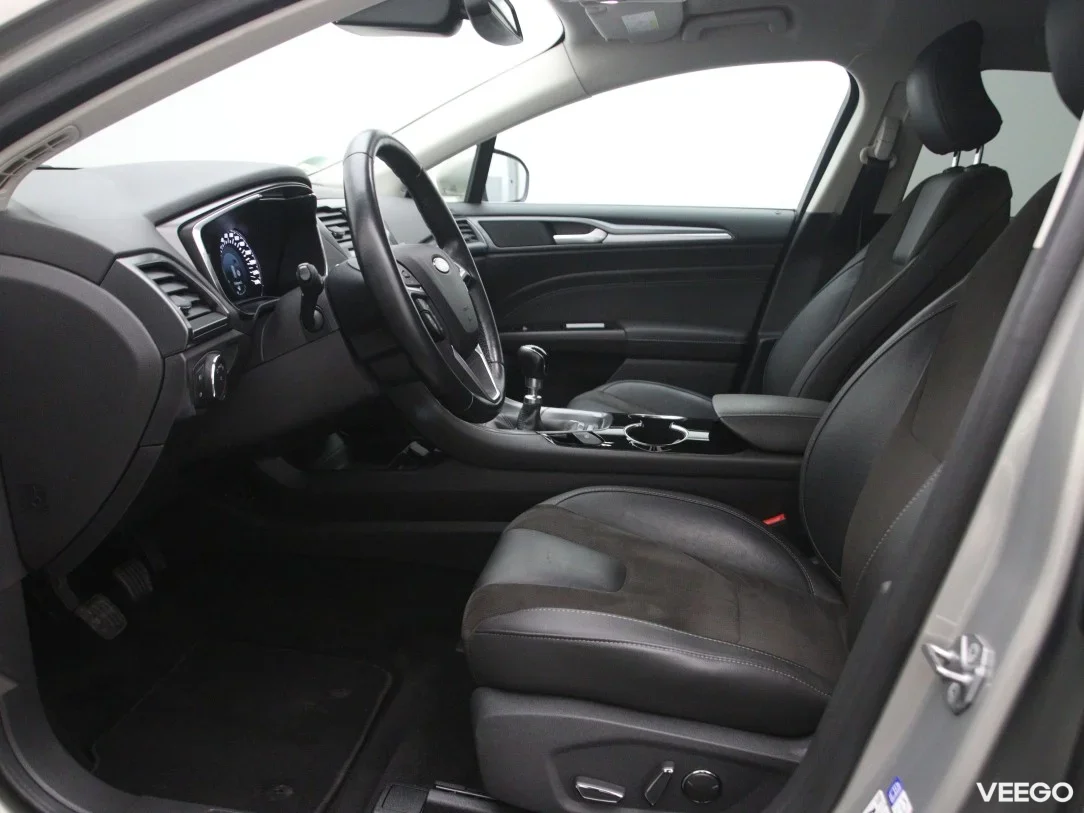 Ford Mondeo 1.5 118kW