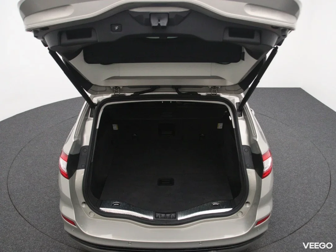 Ford Mondeo 1.5 118kW