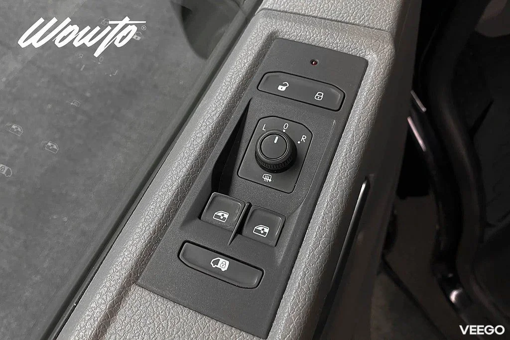 Volkswagen Transporter 2.0 TDI 4M DSG 150HK L2 /Drag /Moms 110kW