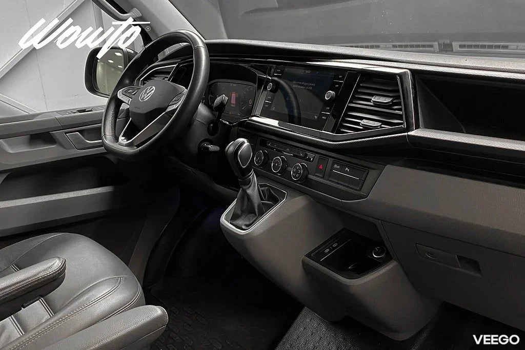 Volkswagen Transporter 2.0 TDI 4M DSG 150HK L2 /Drag /Moms 110kW