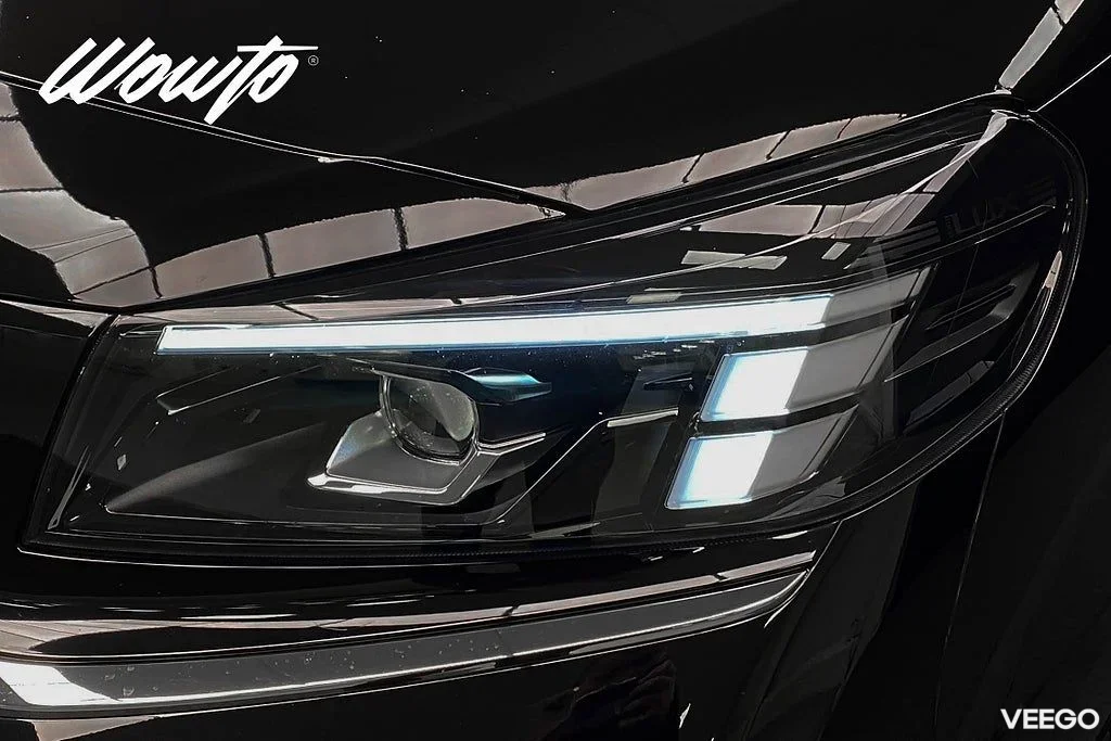 Opel Vivaro 2.0 BlueHDi 145HK L2 3-Sits Elite /V-Inred /Moms 107kW