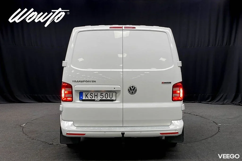 Volkswagen Transporter 2.0 TDI 4M DSG 150HK L2 3-Sits /Moms 110kW