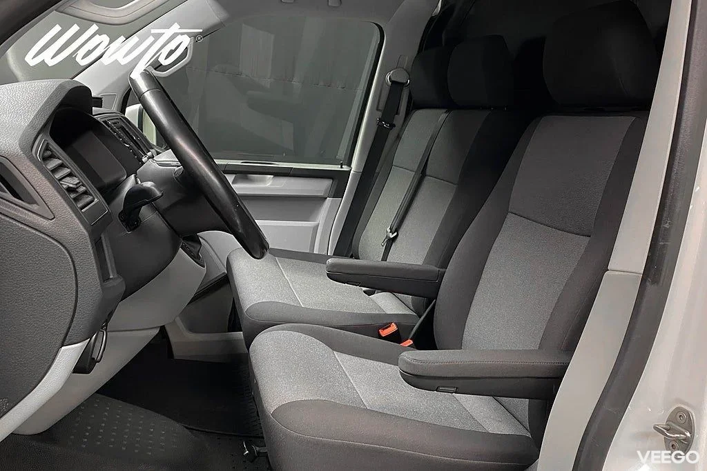 Volkswagen Transporter 2.0 TDI 4M DSG 150HK L2 3-Sits /Moms 110kW