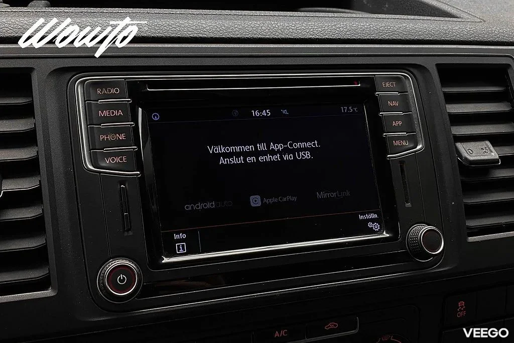 Volkswagen Transporter 2.0 TDI 4M DSG 150HK L2 3-Sits /Moms 110kW