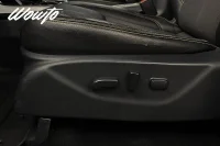 Nissan Navara Dubbelhytt 2,3 dCi 190HK Tekna N-Guard /Moms 140kW thumbnail