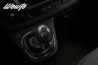 Renault Trafic 1.6 dCi 145HK 6-Sits DH Formula /SN-Inredning 107kW thumbnail