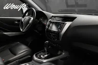 Nissan Navara Dubbelhytt 2,3 dCi 190HK Tekna N-Guard /Moms 140kW thumbnail