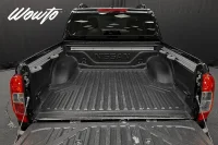 Nissan Navara Dubbelhytt 2,3 dCi 190HK Tekna N-Guard /Moms 140kW thumbnail