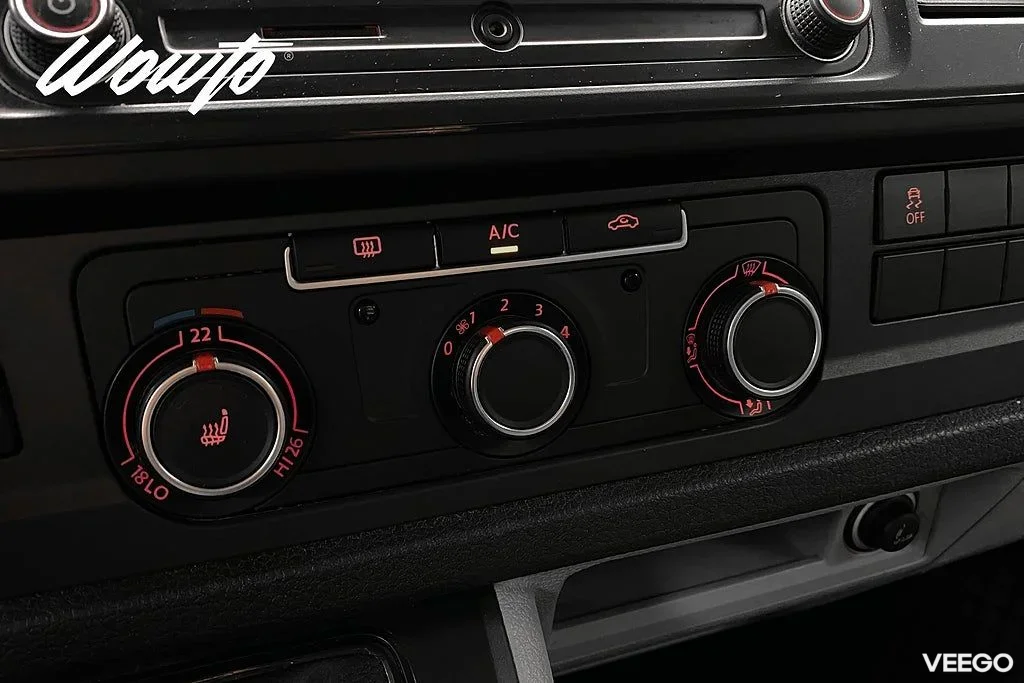 Volkswagen Transporter Chassi 2.0TDI 4M DSG /Floby Skåp/Moms 110kW