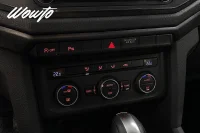 Volkswagen Amarok DH 3.0 V6 TDI 4M Aut 204HK /Värmare /Moms 150kW thumbnail