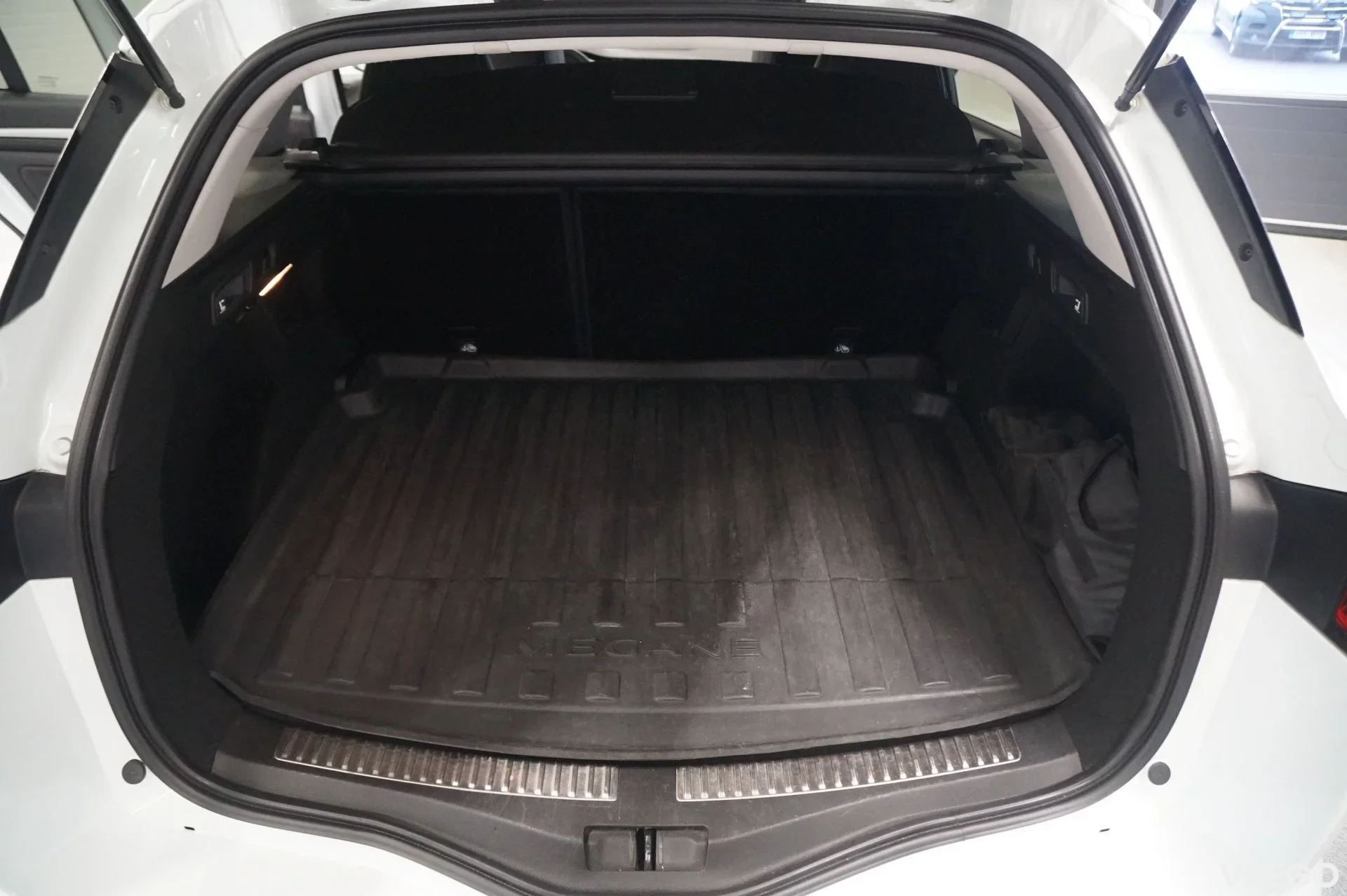 Renault Megane Intens Energy GrandTour Tce 1.2 97kW