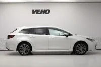 Toyota Corolla Hybrid Luxury 1.8 72kW thumbnail