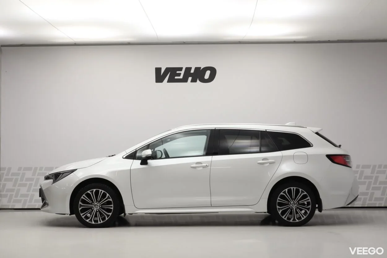 Toyota Corolla Hybrid Luxury 1.8 72kW