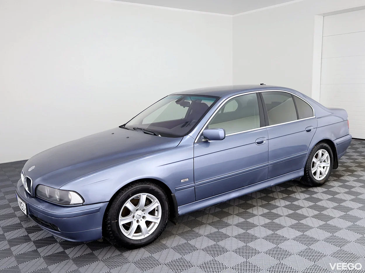 BMW 525 2.5 121kW