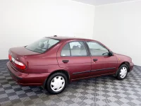 Nissan Almera 1.4 64kW thumbnail
