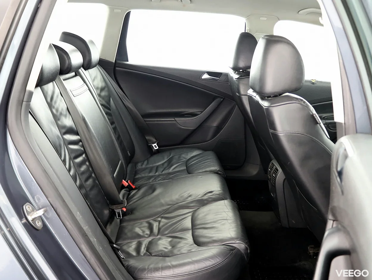 Volkswagen Passat 2.0 104kW