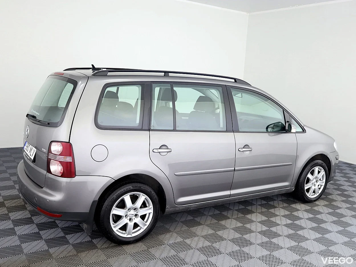 Volkswagen Touran 1.4 104kW
