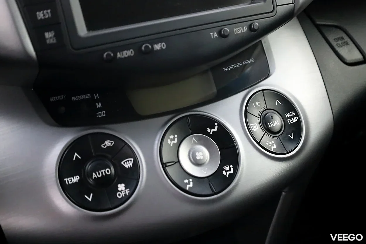 Toyota RAV4 2.2 130kW