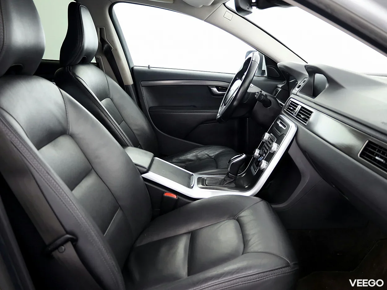 Volvo XC70 2.4 133kW