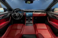 Jaguar F-Pace D300 MHEV R-Dynamic SE 221kW thumbnail