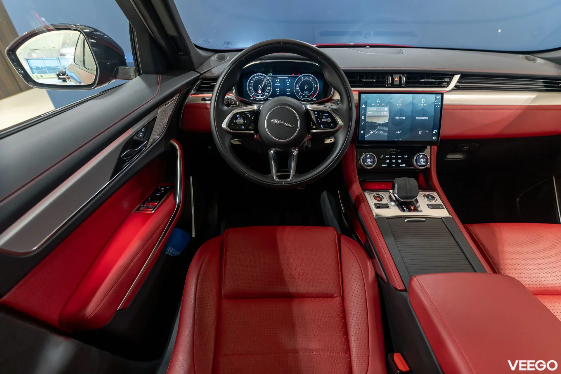 Jaguar F-Pace D300 MHEV R-Dynamic SE 221kW