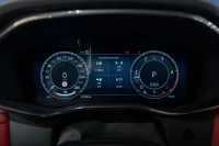 Jaguar F-Pace D300 MHEV R-Dynamic SE 221kW thumbnail